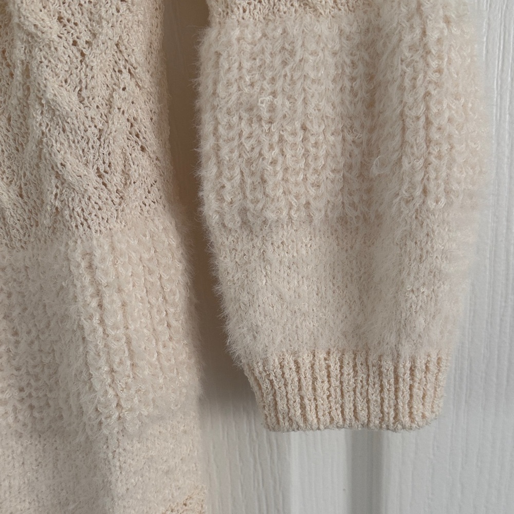 Dex Women's Beige Textured Knit Cardigan - Picture 5 of 8